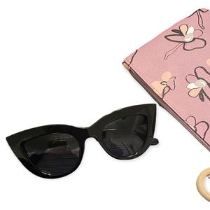 🌺 5/$25 CAT EYE SUNGLASSES BLACK BRAND NEW UV 400 OPTICAL QUALITY!